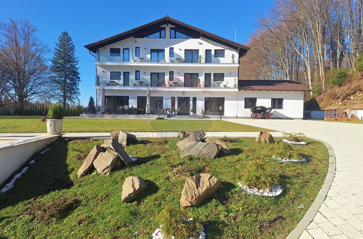 Pensiune noua,moderna in zona de vis pe Valea Avrigului, de vanzare anunturi imobiliare Sibiu