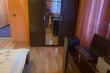Apartament 4 camere de vanzare CENTRAL - Vrancea anunturi imobiliare Vrancea
