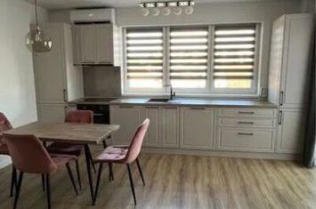 Central - 2 camere - modern - loc de parcare anunturi imobiliare Mures
