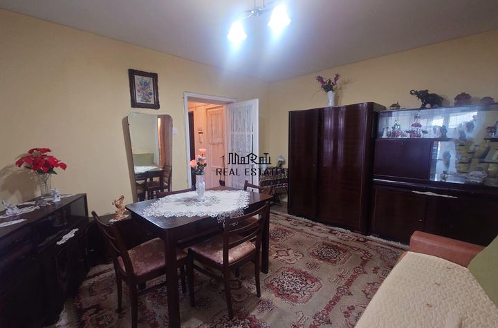 Apartament 2 camere de vanzare CENTRAL - Hunedoara anunturi imobiliare Hunedoara