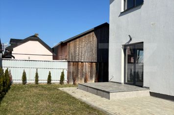 Vilă - 4 camere de vanzare SUCEAVA - Suceava anunturi imobiliare Suceava