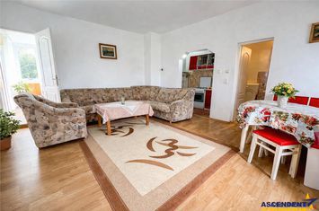 Casă - 7 camere de vanzare CENTRAL - Covasna anunturi imobiliare Covasna