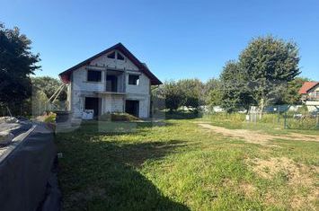 Vilă - 5 camere de vanzare SUCEAVA - Suceava anunturi imobiliare Suceava