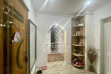 Apartament 3 camere -  zona Uta anunturi imobiliare Arad