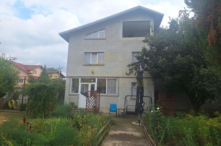 Vila 330mp utili, zona campus Popesti, ideal investitie Centru Educational anunturi imobiliare Bucuresti