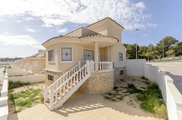 Vilă - 4 camere de vanzare SAN MIGUEL DE SALINAS - Spania anunturi imobiliare Spania