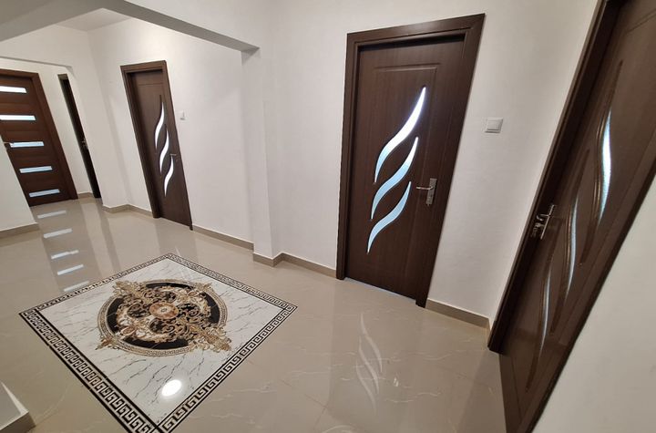 Apartament 3 camere de vanzare CONSTANTA - Constanta anunturi imobiliare Constanta