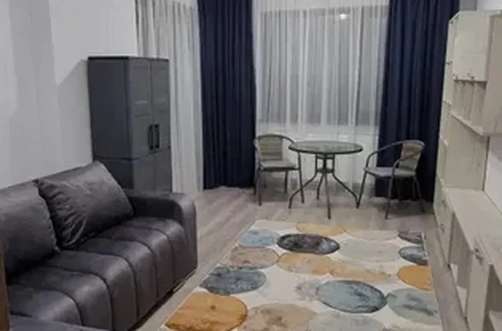 Apartament 2 camere de inchiriat TRACTORU - Brasov anunturi imobiliare Brasov