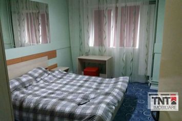 Apartament 2 camere decomandat de vanzare zona Centru Civic anunturi imobiliare Iasi