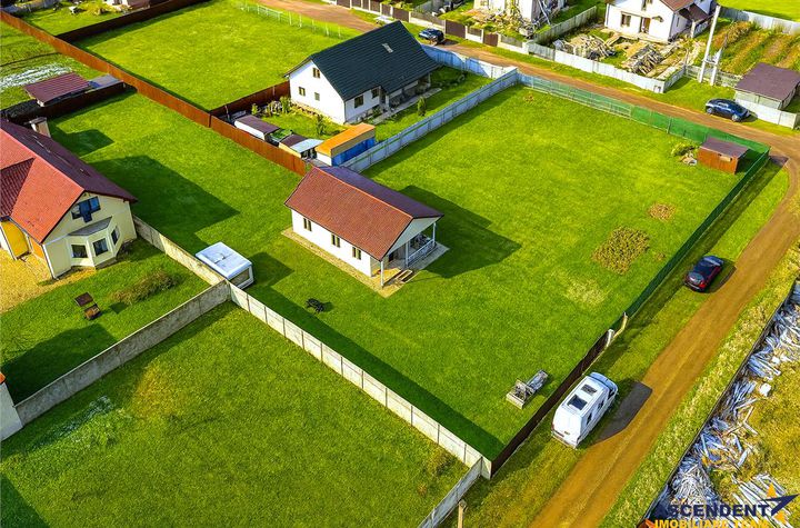 Casă - 3 camere de vanzare EXTERIOR EST - Brasov anunturi imobiliare Brasov