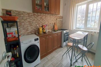 Apartament 3 camere de vanzare VALEA LUPULUI - Iasi anunturi imobiliare Iasi