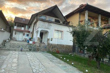 Casă - 3 camere de vanzare TARGU-JIU - Gorj anunturi imobiliare Gorj
