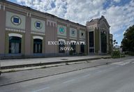 2.100.000 €, Teren Intravilan