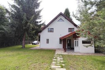 Vilă - 7 camere de vanzare AVRIG - Sibiu anunturi imobiliare Sibiu