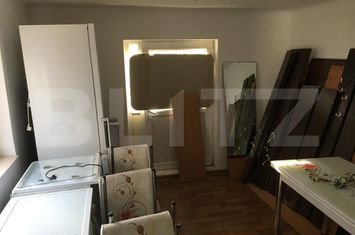 Casă - 3 camere de vanzare MICRO 12 - Dambovita anunturi imobiliare Dambovita