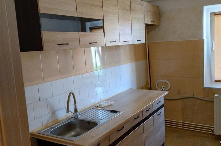 Apartament 2 camere de inchiriat NOUA - Brasov anunturi imobiliare Brasov