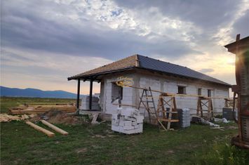 Casă - 4 camere de vanzare LAZAREA - Harghita anunturi imobiliare Harghita