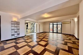 Apartament 4 camere de vanzare AVIATORILOR - Bucuresti anunturi imobiliare Bucuresti