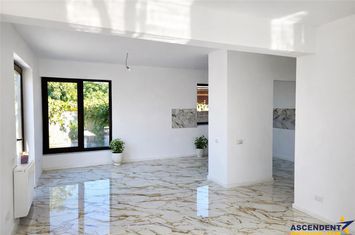 Vilă - 5 camere de vanzare EXTERIOR EST - Brasov anunturi imobiliare Brasov