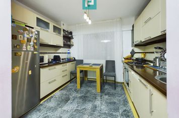Apartament cu 2 camere decomandat zona Intim anunturi imobiliare Arad
