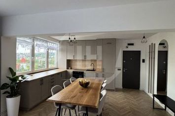 Apartament 3 camere de vanzare CLUJ-NAPOCA - Cluj anunturi imobiliare Cluj