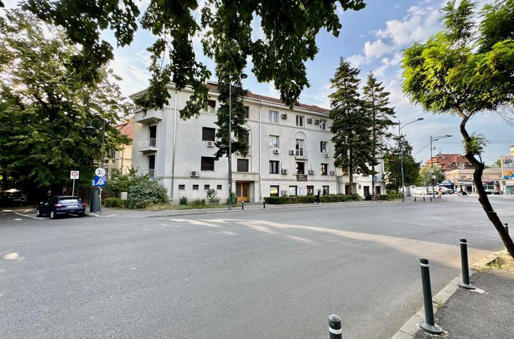 Apartament 4 camere de închiriat – Piața Dorobanți, ideal pentru birouri anunturi imobiliare Bucuresti