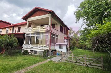 Vila de vanzare cu 6 camere si teren de 1000 mp in Cornu, Prahova anunturi imobiliare Prahova