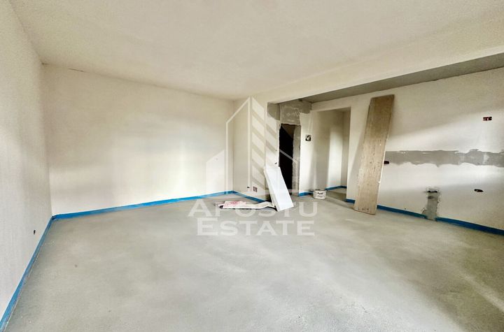 Apartament cu 1 camera, semidecomandat, etaj 2, zona Lidl din Giroc anunturi imobiliare Timis