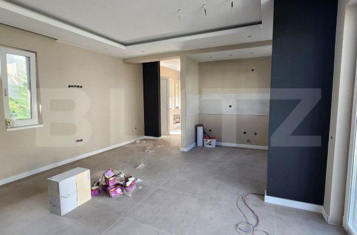 Vilă - 4 camere de vanzare FLORESTI - Cluj anunturi imobiliare Cluj