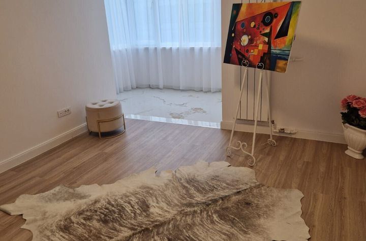 Unirii Bratianu apartament 2 camere de vanzare anunturi imobiliare Bucuresti