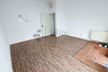 Spatiu comercial de inchiriat central anunturi imobiliare Bihor