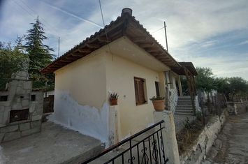 Casă individuală 75 mp pe teren 1.154 mp în Kato Metochi anunturi imobiliare Grecia