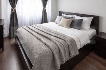 Apartament 3 camere de vanzare TRACTORU - Brasov anunturi imobiliare Brasov