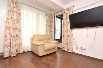 Apartament 3 camere de vanzare DACIA - Bucuresti anunturi imobiliare Bucuresti