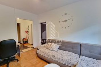 Apartament cu 2 camere, etaj 2, centrala proprie, Calea Lipovei anunturi imobiliare Timis