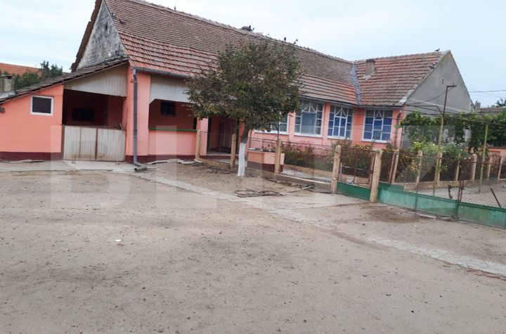 Casă - 3 camere de vanzare TIMISOARA - Timis anunturi imobiliare Timis
