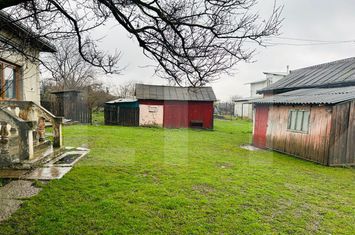 Casă - 3 camere de vanzare BUCECEA - Botosani anunturi imobiliare Botosani