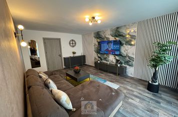 Inchiriez apartament ULTRACENTRAL 2 camere LUX,Bd. Unirii,zona Alba Iulia, proaspat renovat anunturi imobiliare Bucuresti