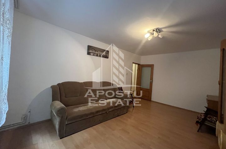 Apartament cu 2 camere, decomandat, etajul 2, zona Soarelui anunturi imobiliare Timis