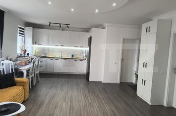 Apartament 3 camere de vanzare FLORESTI - Cluj anunturi imobiliare Cluj