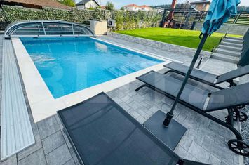 Vilă - 6 camere de vanzare CHINTENI - Cluj anunturi imobiliare Cluj