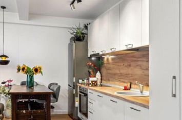 Apartament 3 camere de vanzare BANEASA - Bucuresti anunturi imobiliare Bucuresti