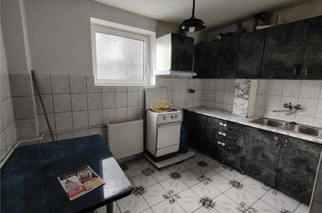 Apartament 2 camere de inchiriat VEST - Harghita anunturi imobiliare Harghita