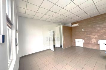 Spațiu comercial de inchiriat CENTRAL - Sibiu anunturi imobiliare Sibiu