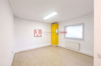 SPATIU COMERCIAL I 71MP I VEDERE STRADALA anunturi imobiliare Brasov