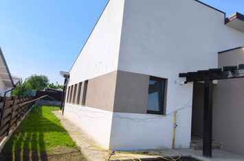 Casă - 4 camere de vanzare VISANI - Iasi anunturi imobiliare Iasi