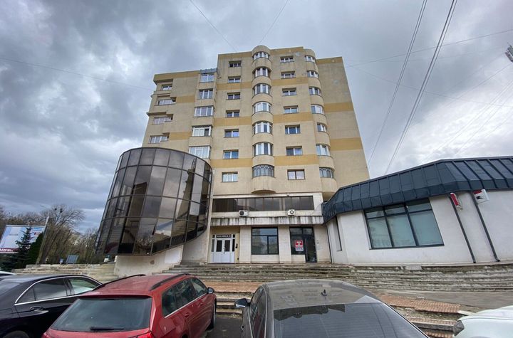 Apartament 4 camere de vanzare RADAUTI - Suceava anunturi imobiliare Suceava