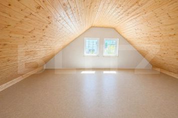 Casă - 5 camere de vanzare SANPETRU - Brasov anunturi imobiliare Brasov