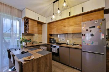 Apartament 3 camere de vanzare CLUJ-NAPOCA - Cluj anunturi imobiliare Cluj