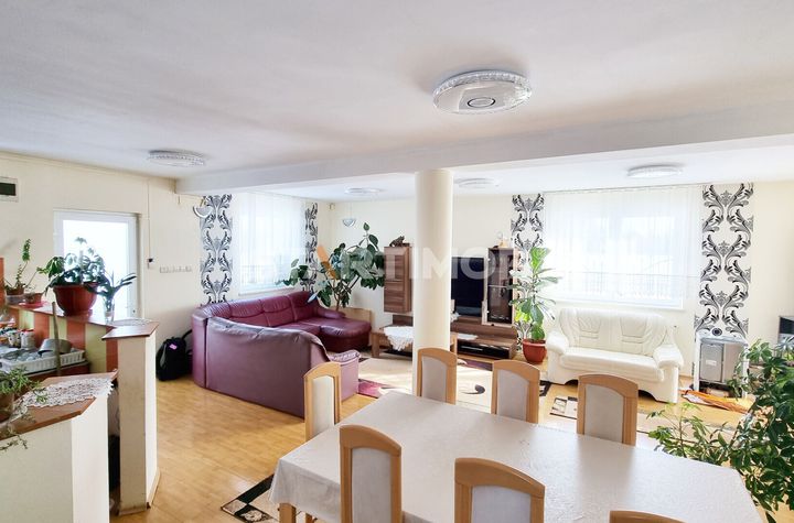 Vilă - 3 camere de inchiriat STUPINI - Brasov anunturi imobiliare Brasov